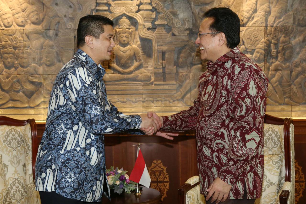 Ketua DPD Terima Kunjungan...