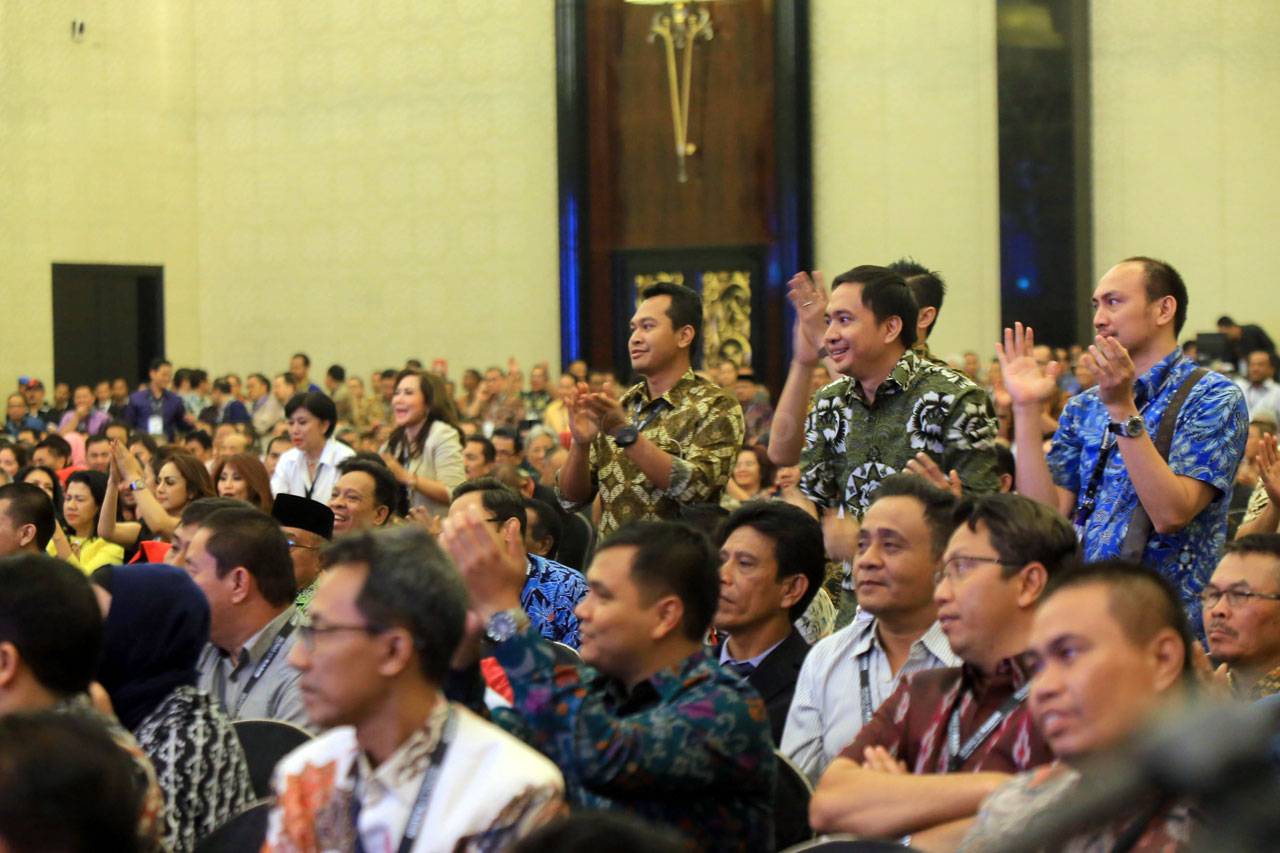 Dua Kandidat Ketum Kadin...