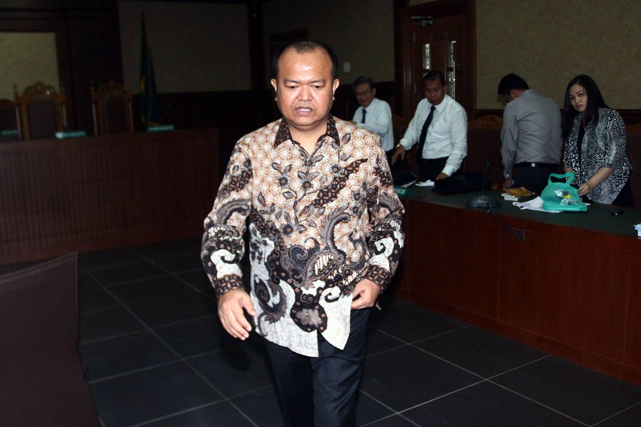 Surya Paloh Mangkir...