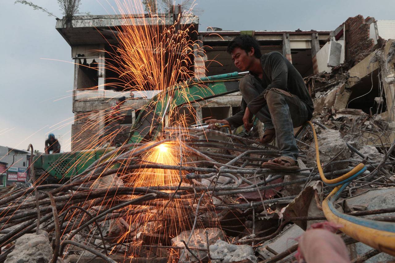 Revitalisasi Pasar Blok...