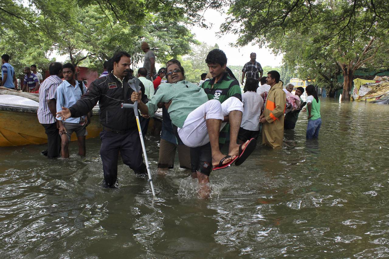 Banjir India, 280 Orang...