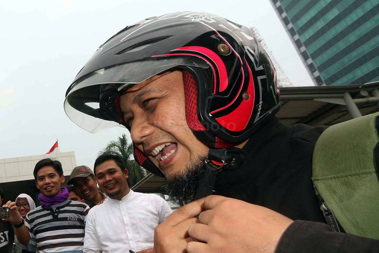 Penahanan Novel Baswedan...