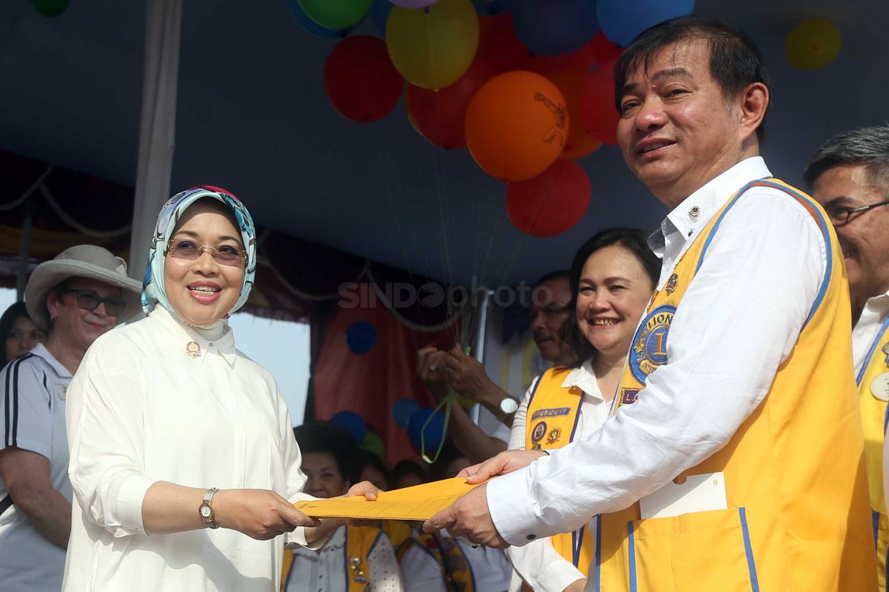 Lions Club Bangun Taman...
