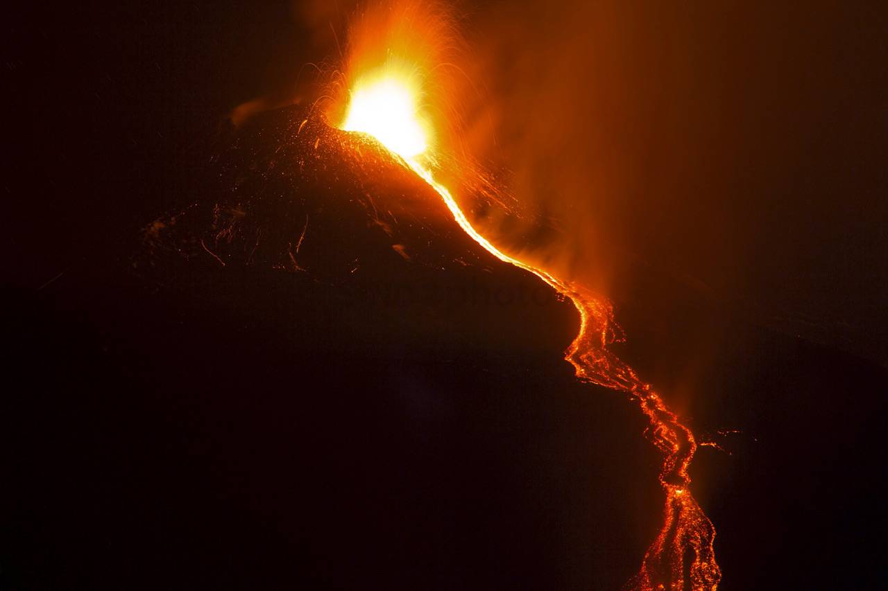 Gunung Berapi Tertinggi...