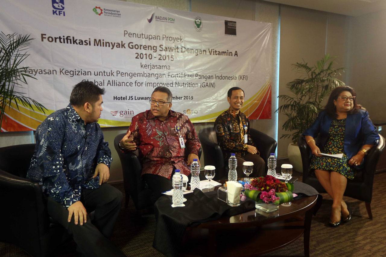 Fortifikasi Minyak Goreng...