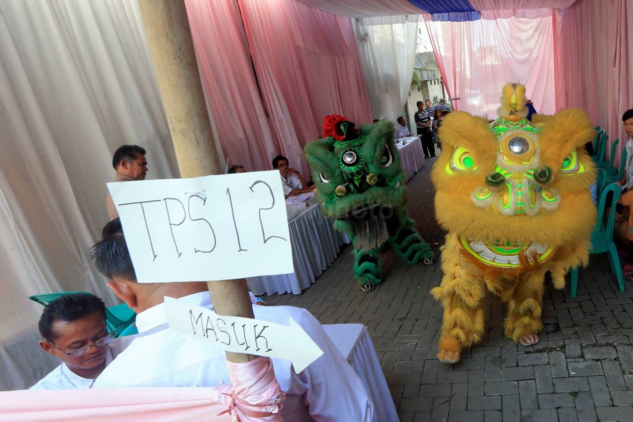 Barongsai Hibur Pemilih...