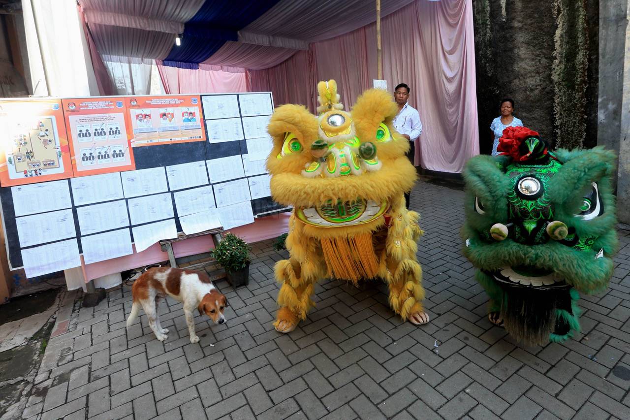 Barongsai Hibur Pemilih...