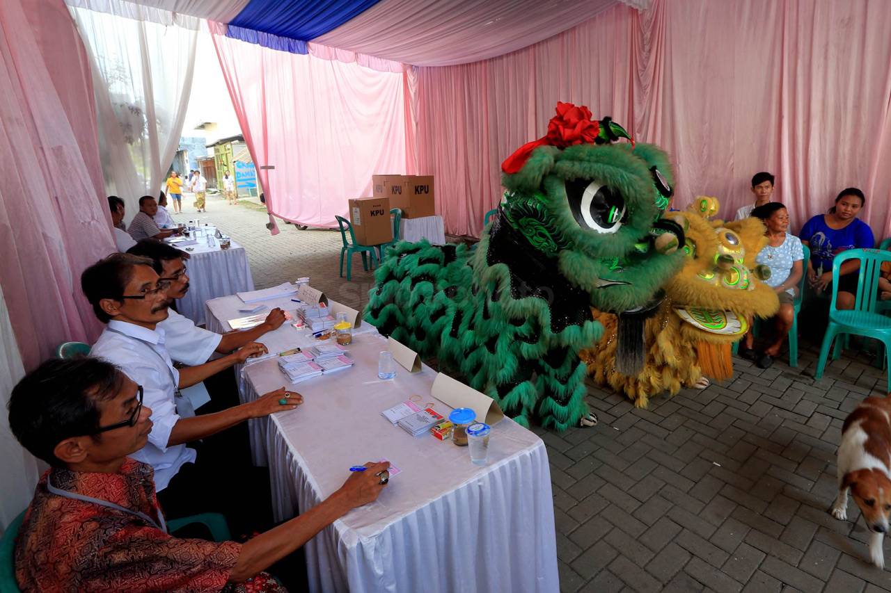 Barongsai Hibur Pemilih...