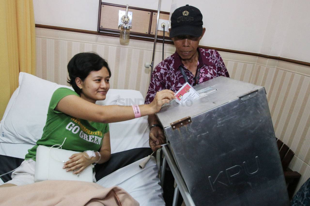 KPU Kota Semarang Buka...