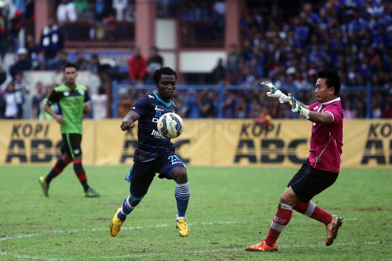 Ujicoba, Persib Gasak...