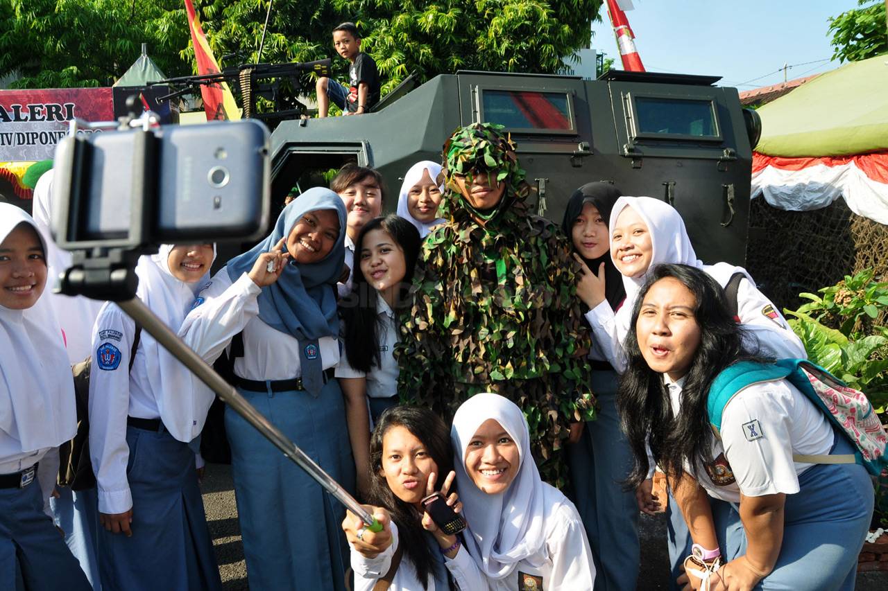 Peringati Hari Juang...