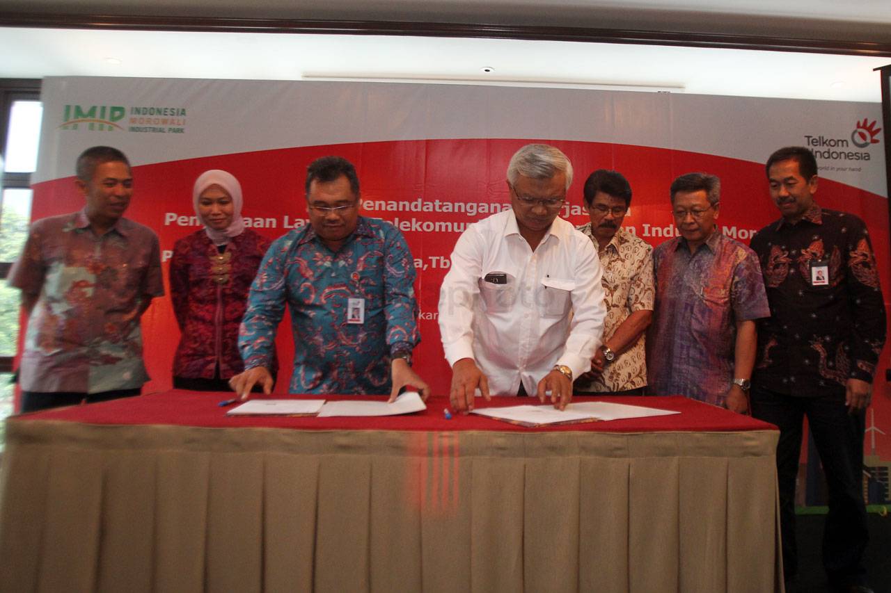 Telkom Kembangkan Broadband...