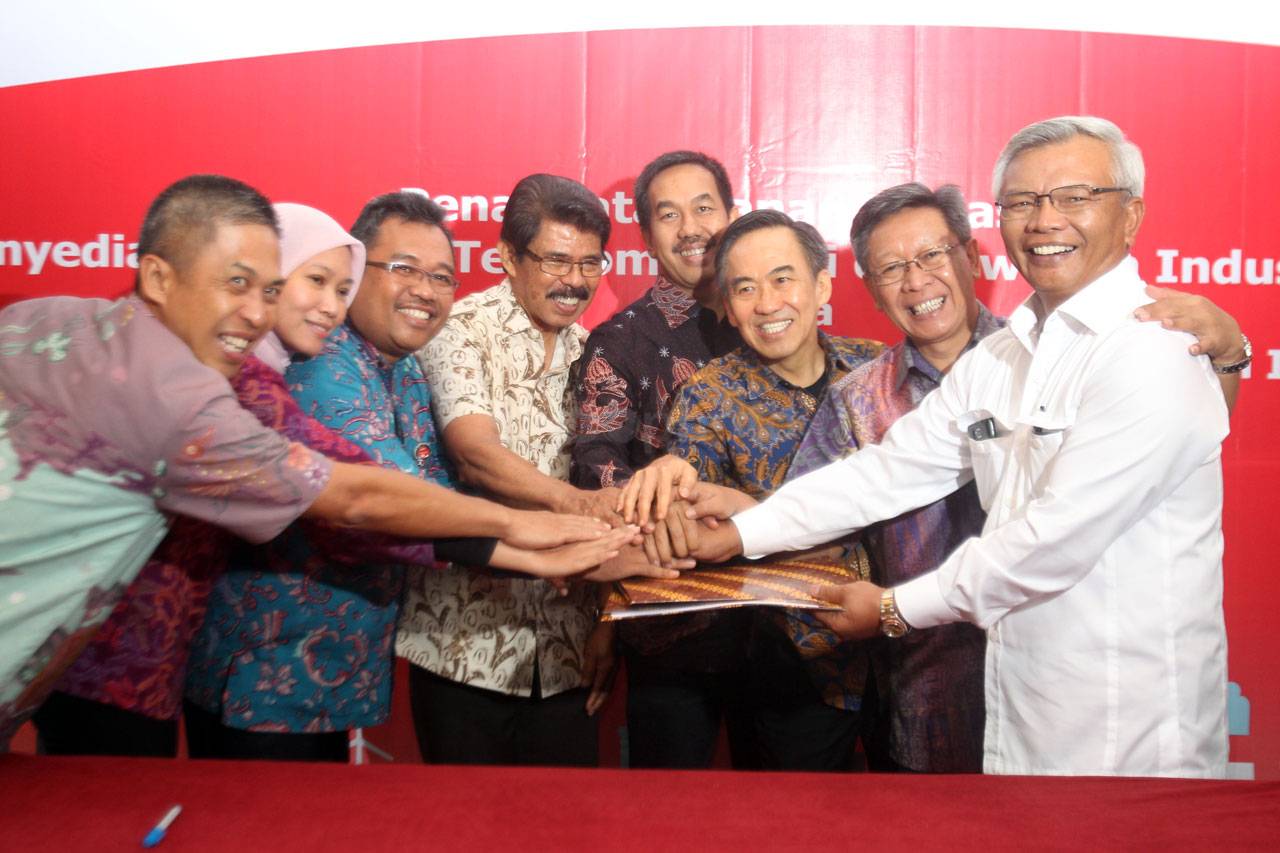 Telkom Kembangkan Broadband...