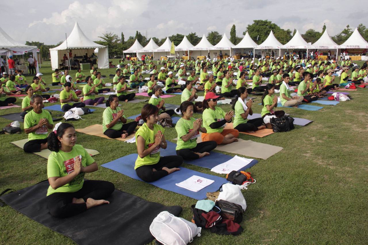 Senam Yoga di Kampung...
