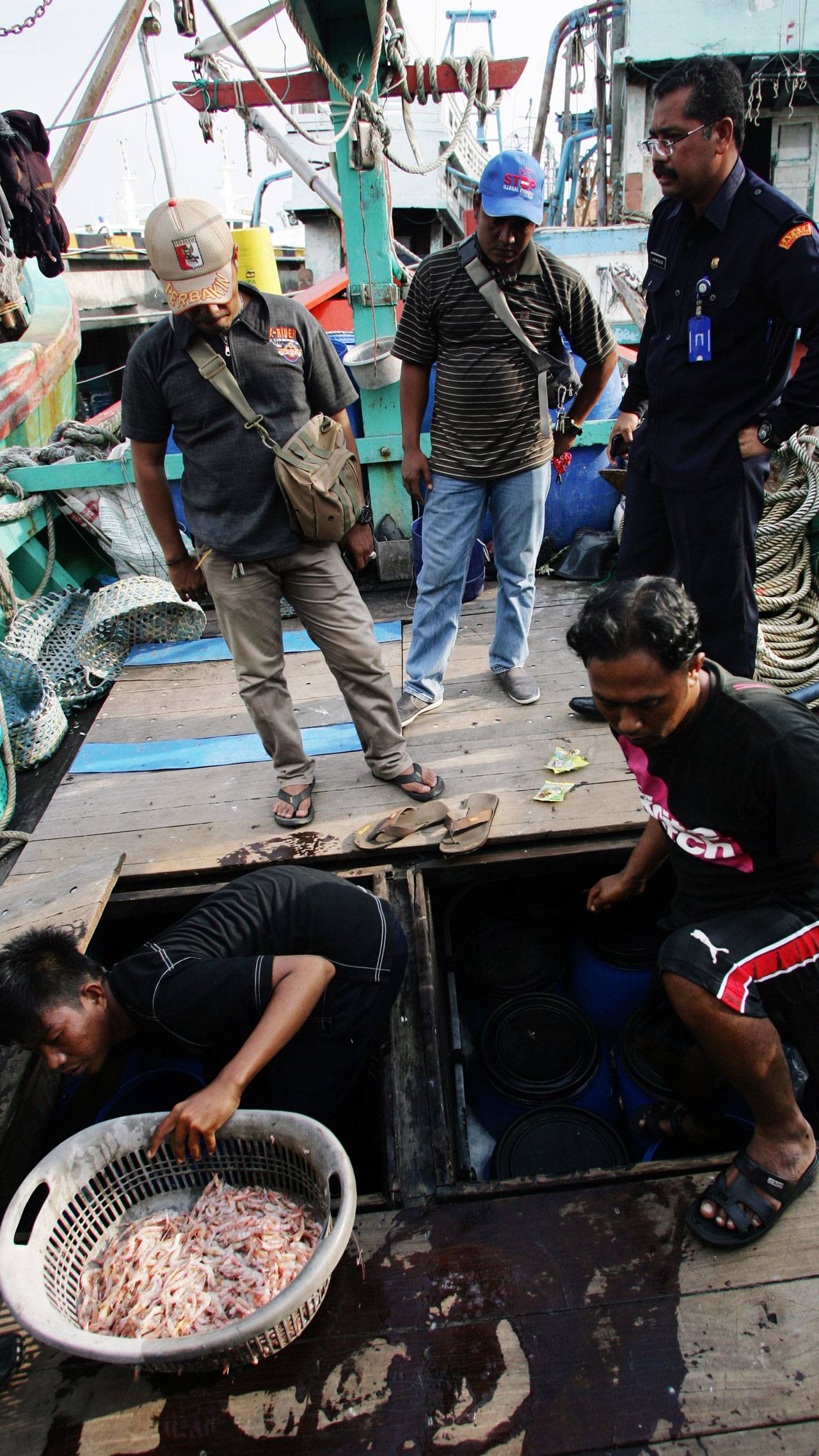 PSDKP Batam Tangkap...