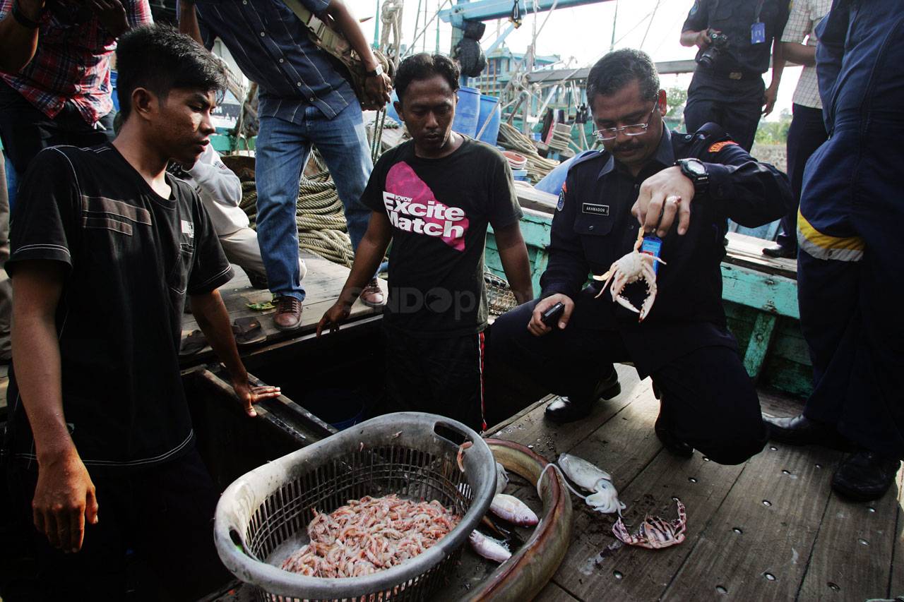 PSDKP Batam Tangkap...