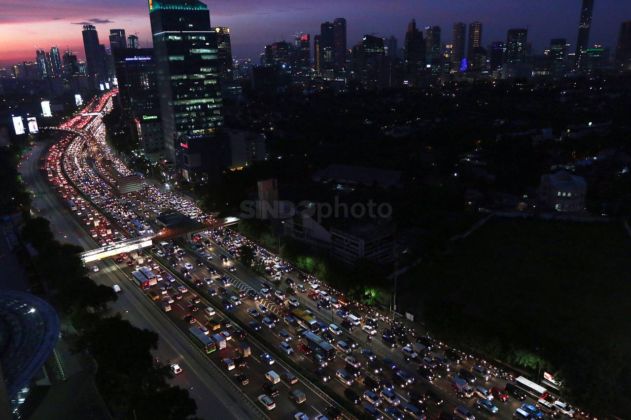 Jelang Natal dan Tahun...