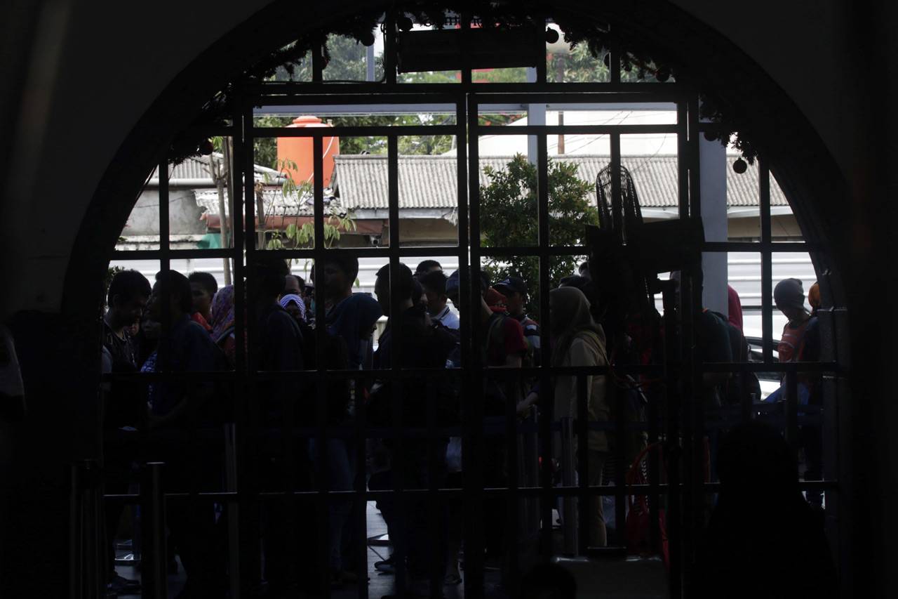 Stasiun Kereta Api Senen...
