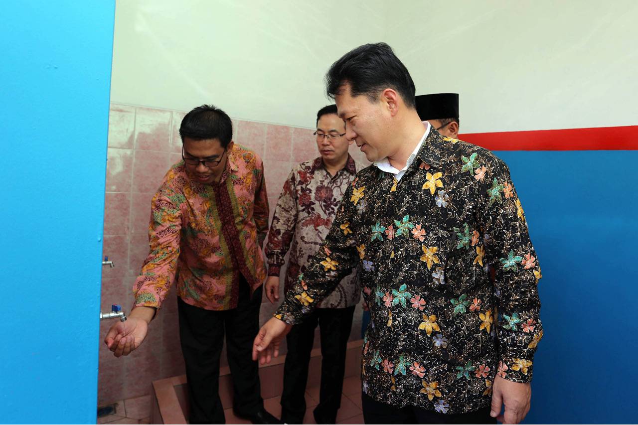 Lottemart Bangun Sarana...