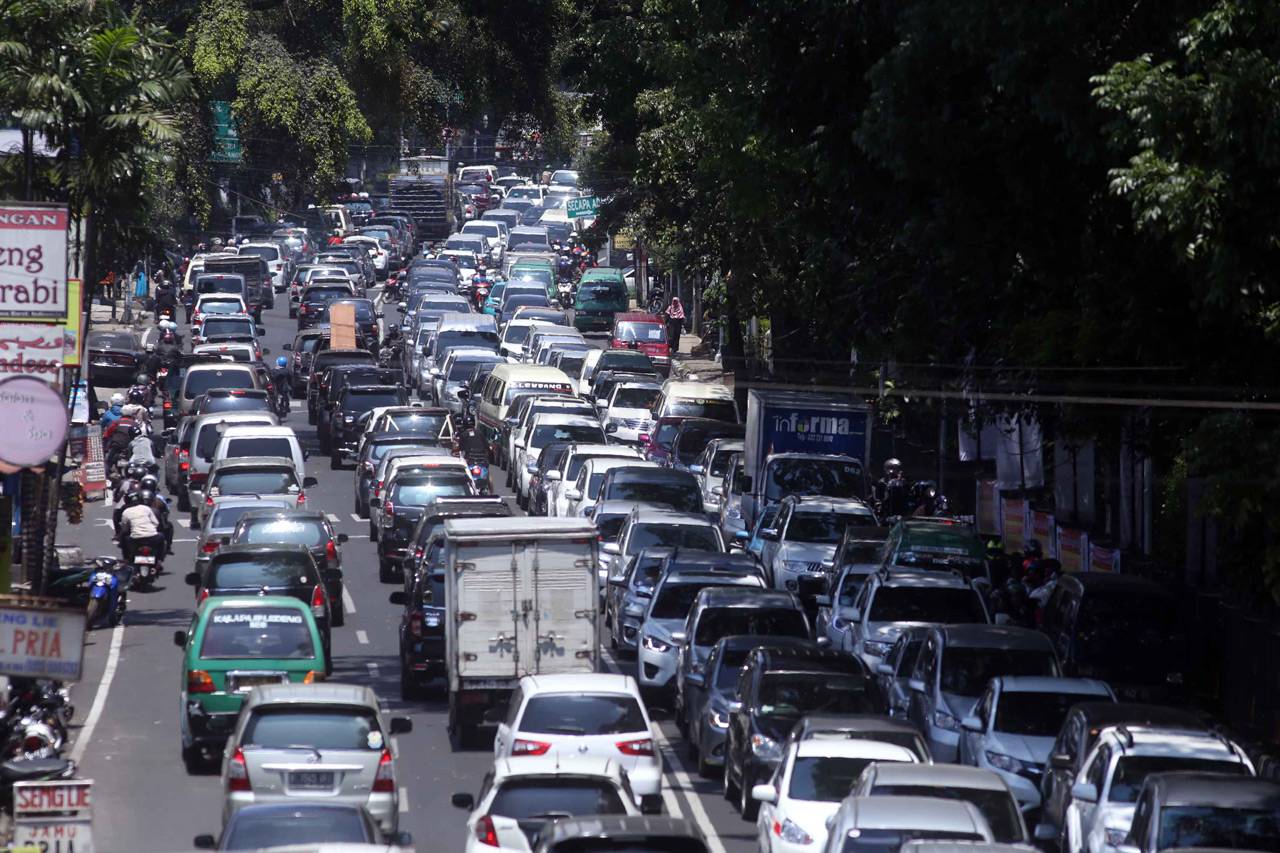 Jalan Menuju Lembang...
