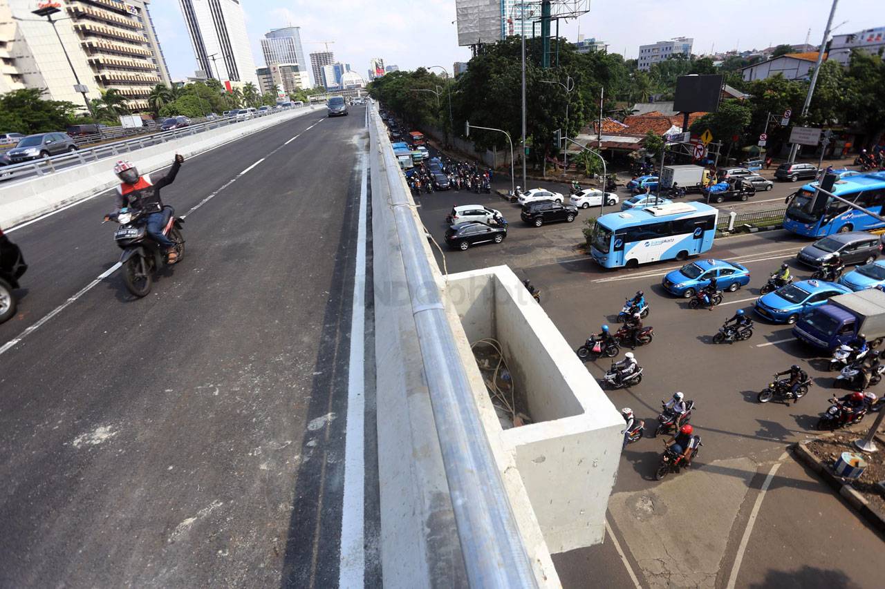Flyover Kuningan Siap...