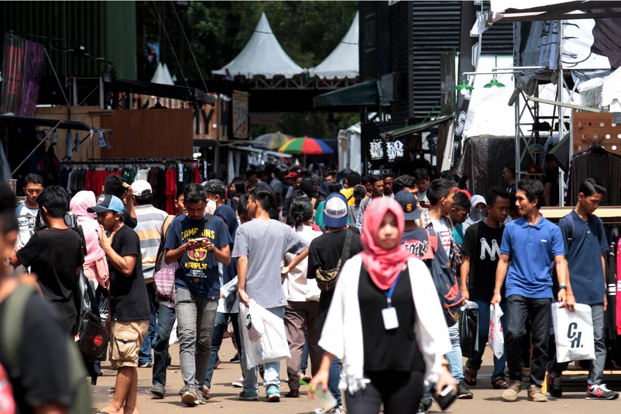 JakCloth Digelar di...