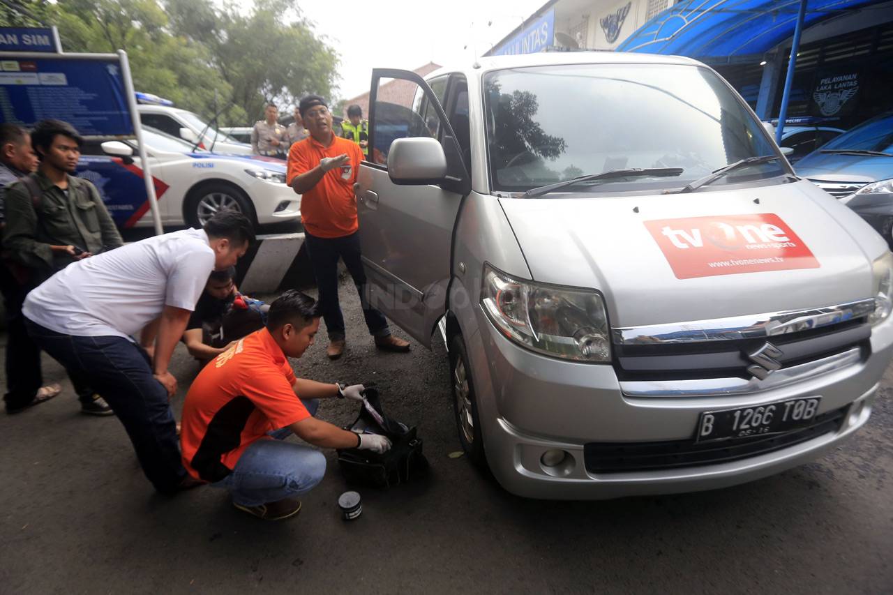 Polisi Identifikasi...