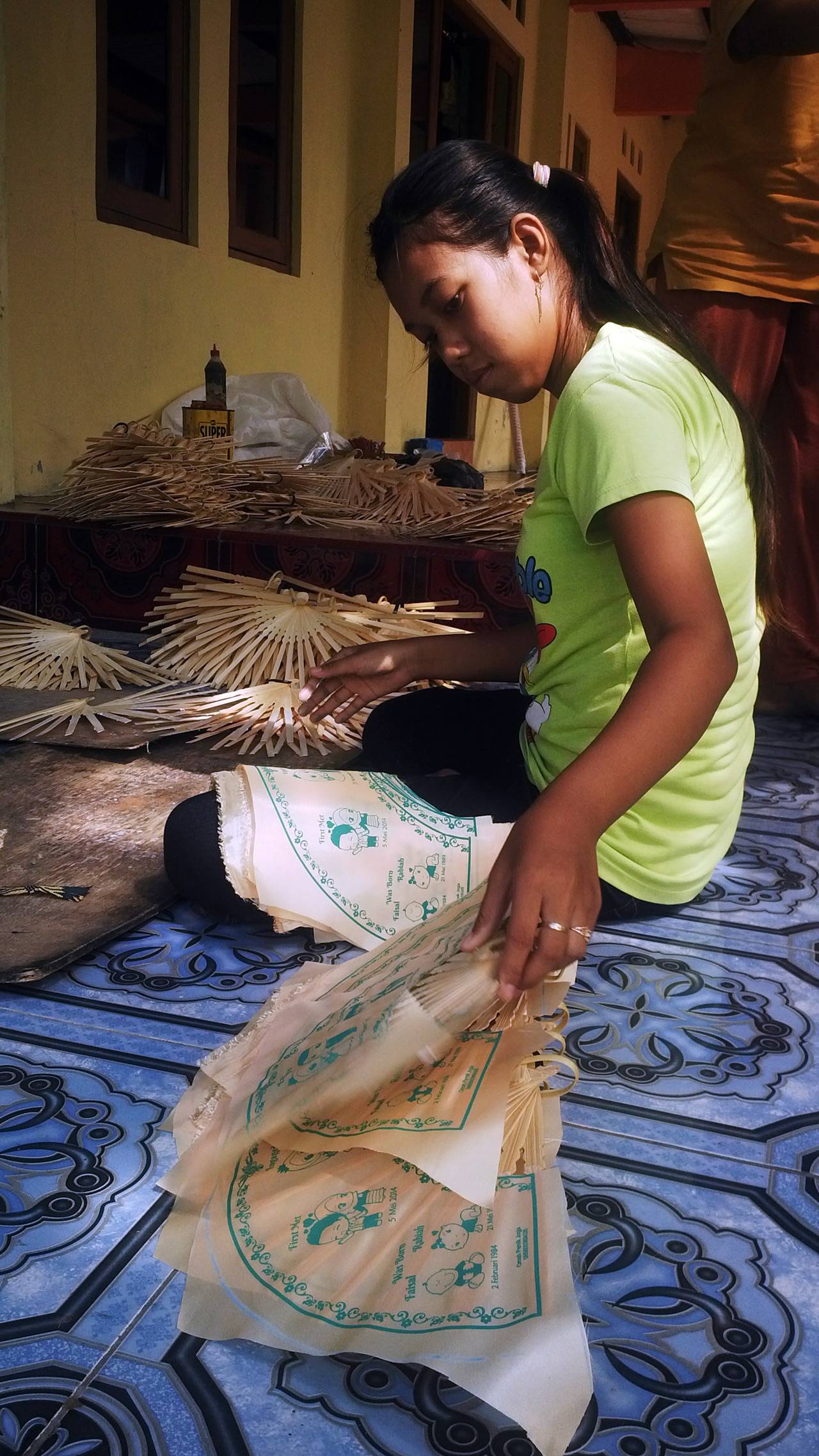 Kipas Tangan dari Bantul...