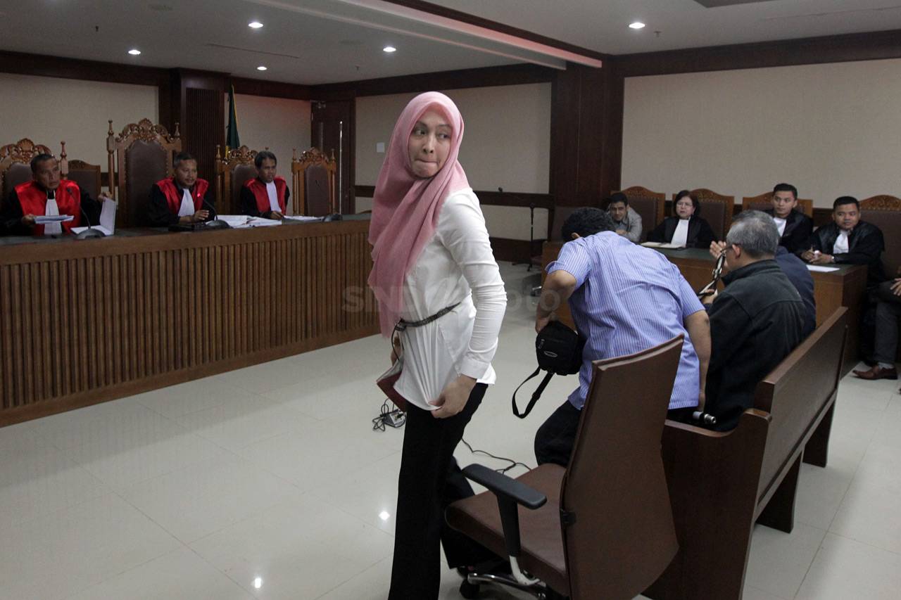 Angelina Sondakh Jadi...