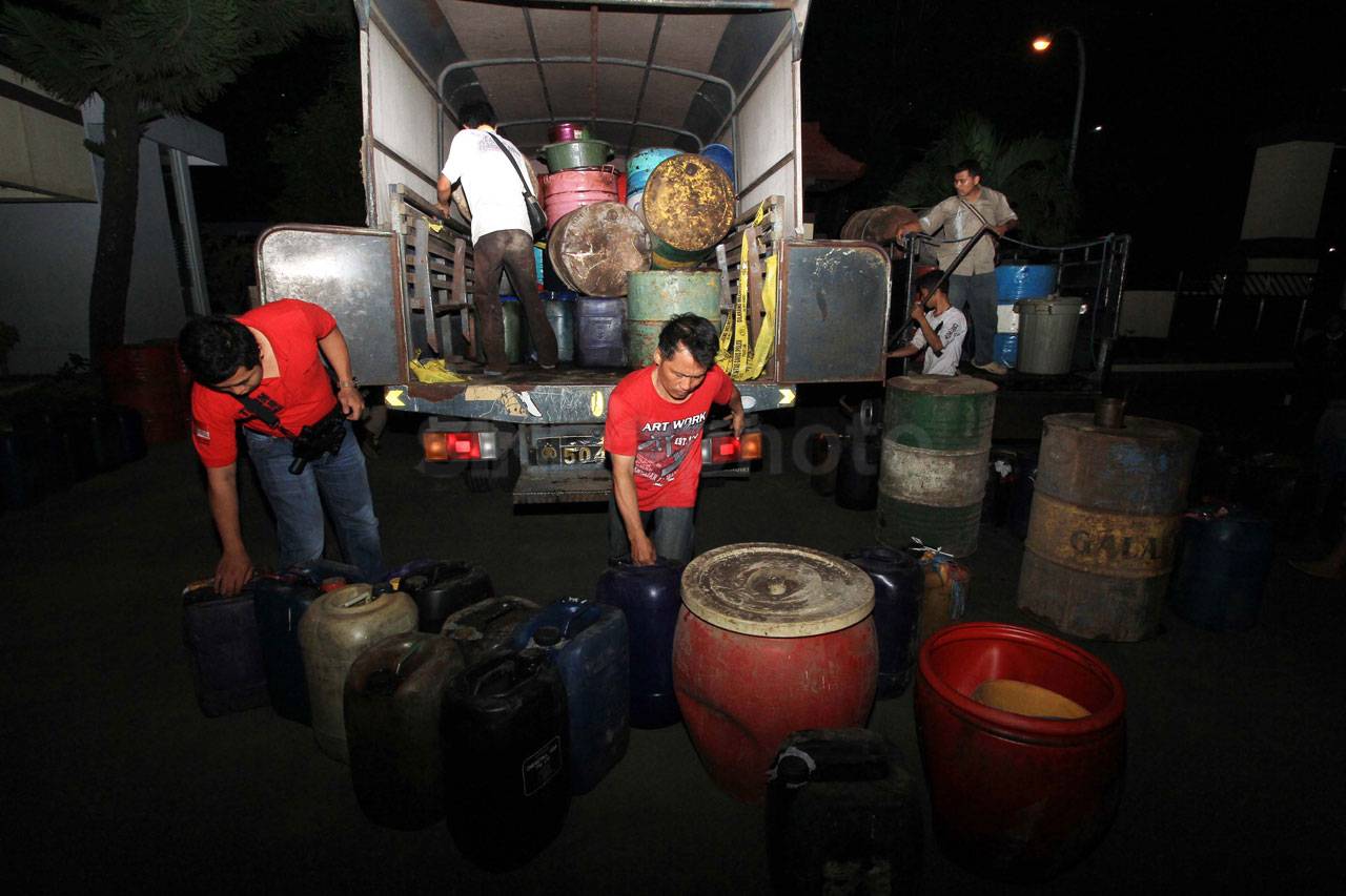 Polisi Bongkar Sindikat...