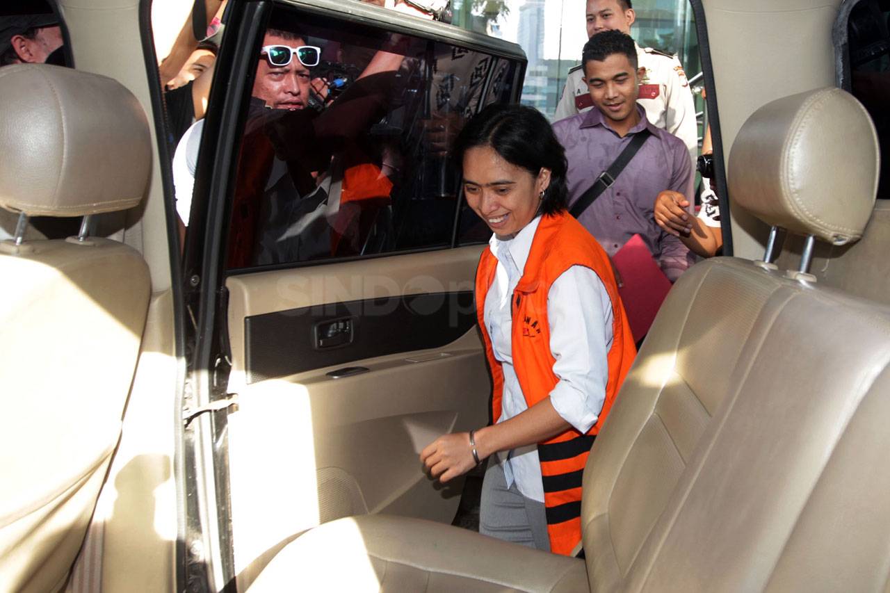 Sekpri Dewie Yasin Limpo...