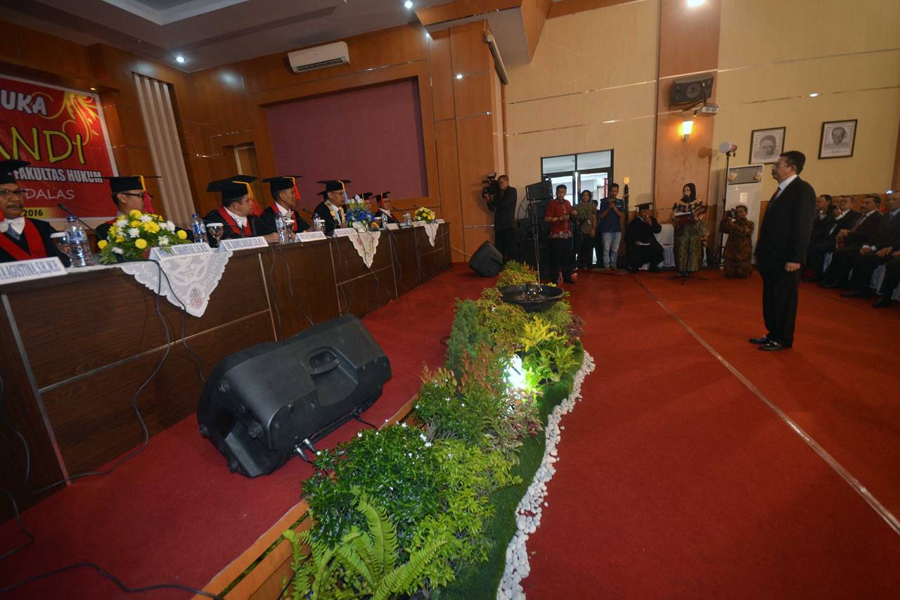 Ketua PN Jakarta Selatan...