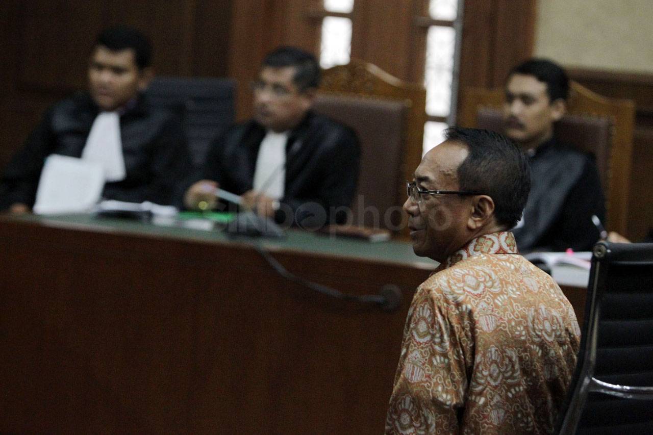 Ajukan Saksi Meringankan...
