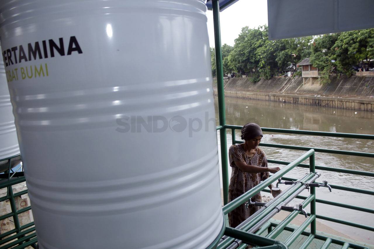 Air Ciliwung di Bidara...