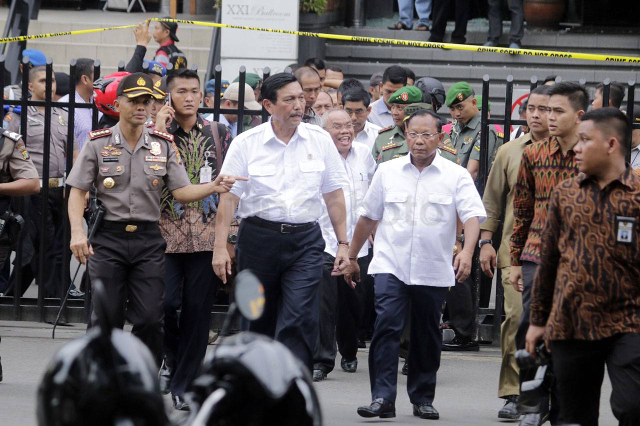 Sejumlah Pejabat Datangi...