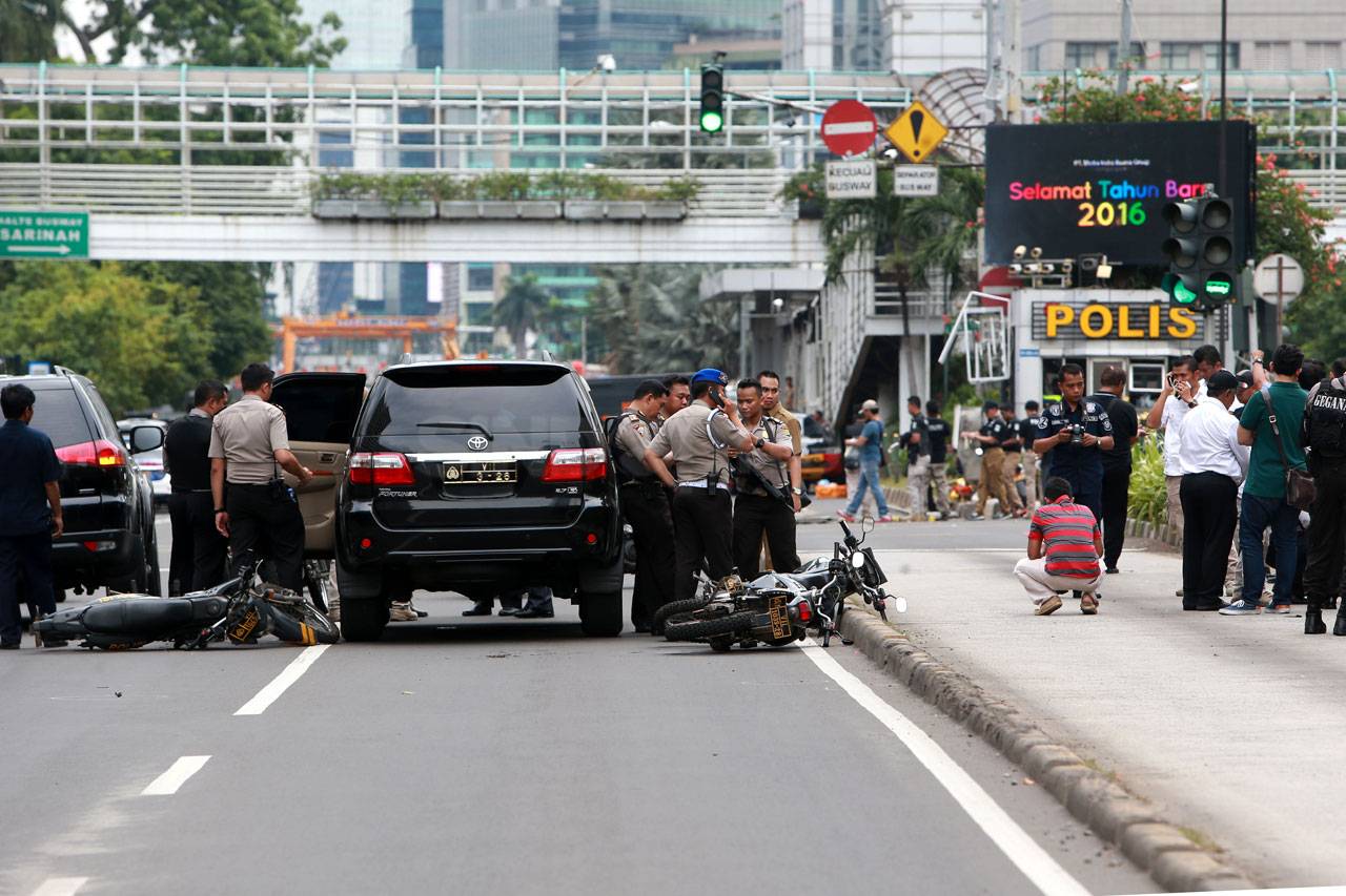 POLRI dan TNI Bersatu...