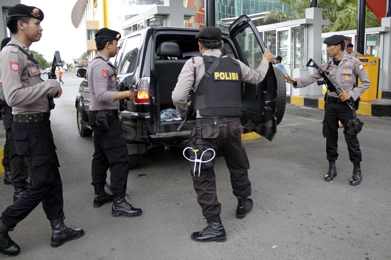 Polisi Tingkatkan Pengamanan...