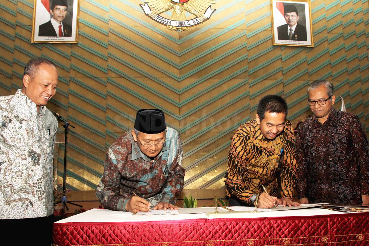 Telkom Turut Sukseskan...