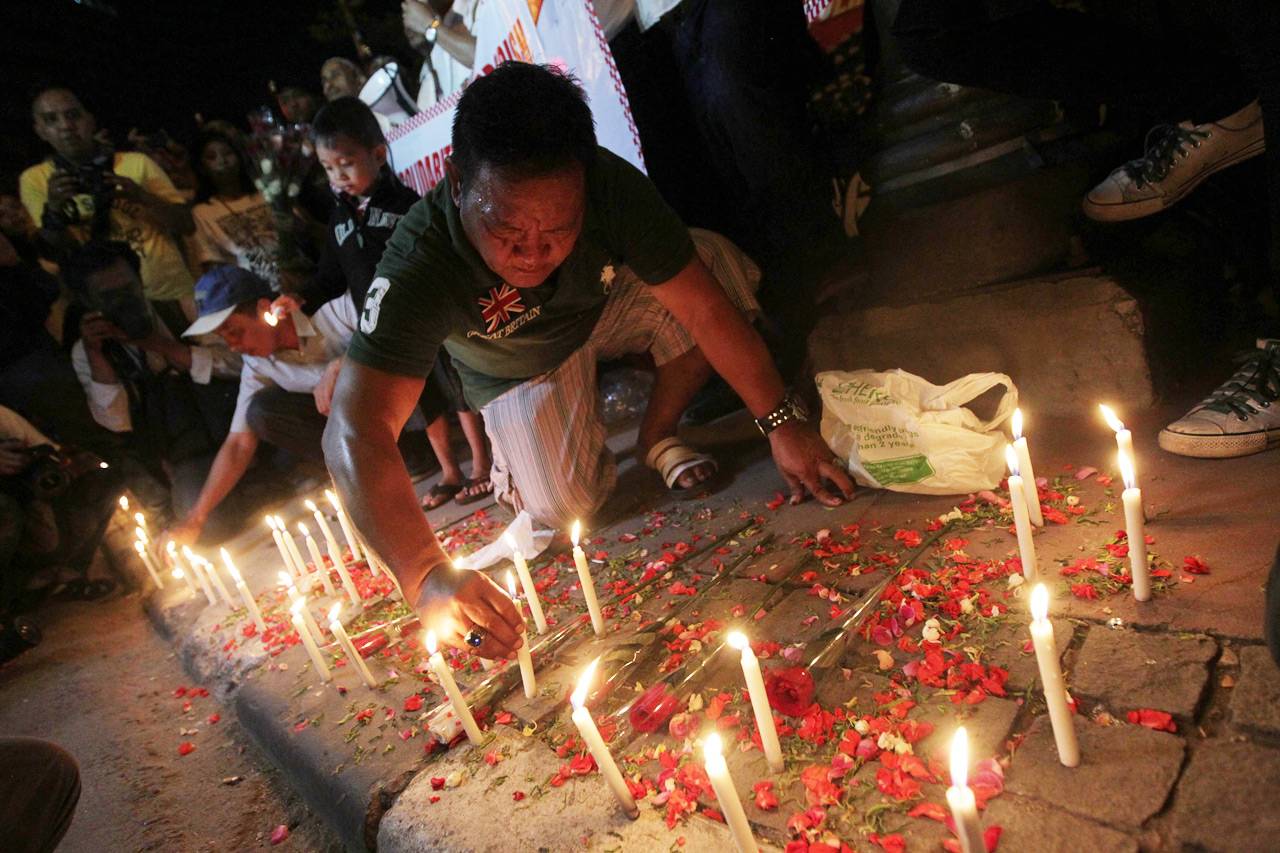 Aksi Solidaritas untuk...