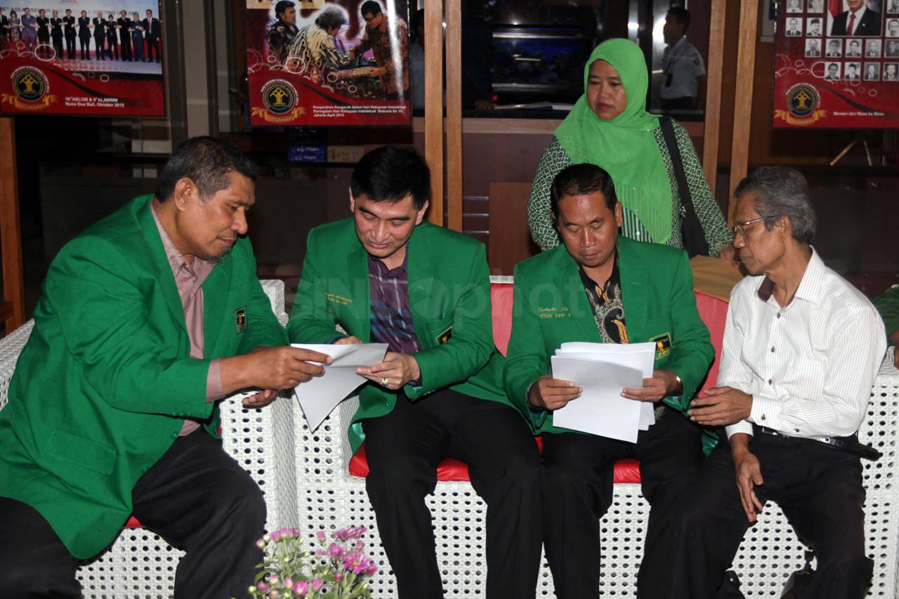Kubu Djan Faridz Desak...