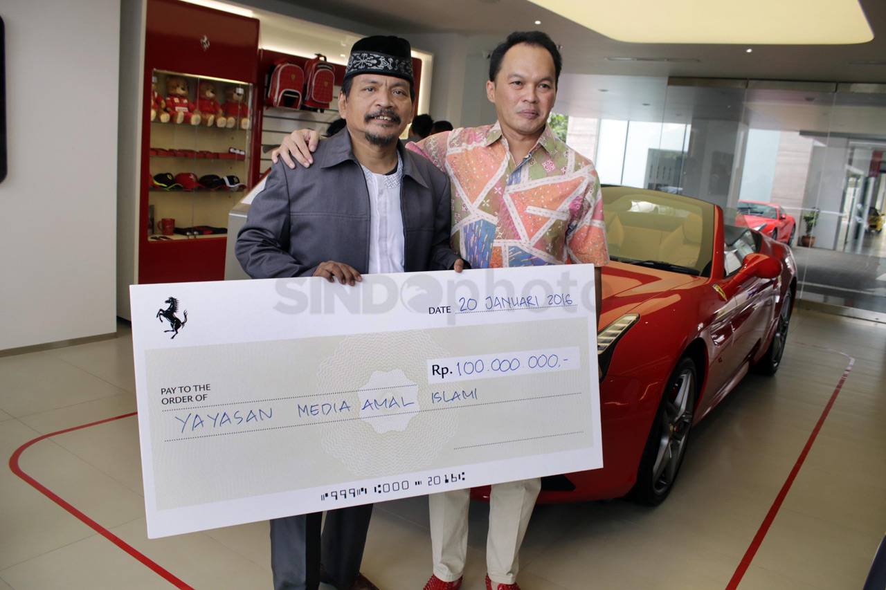 FOCI Salurkan Bantuan...