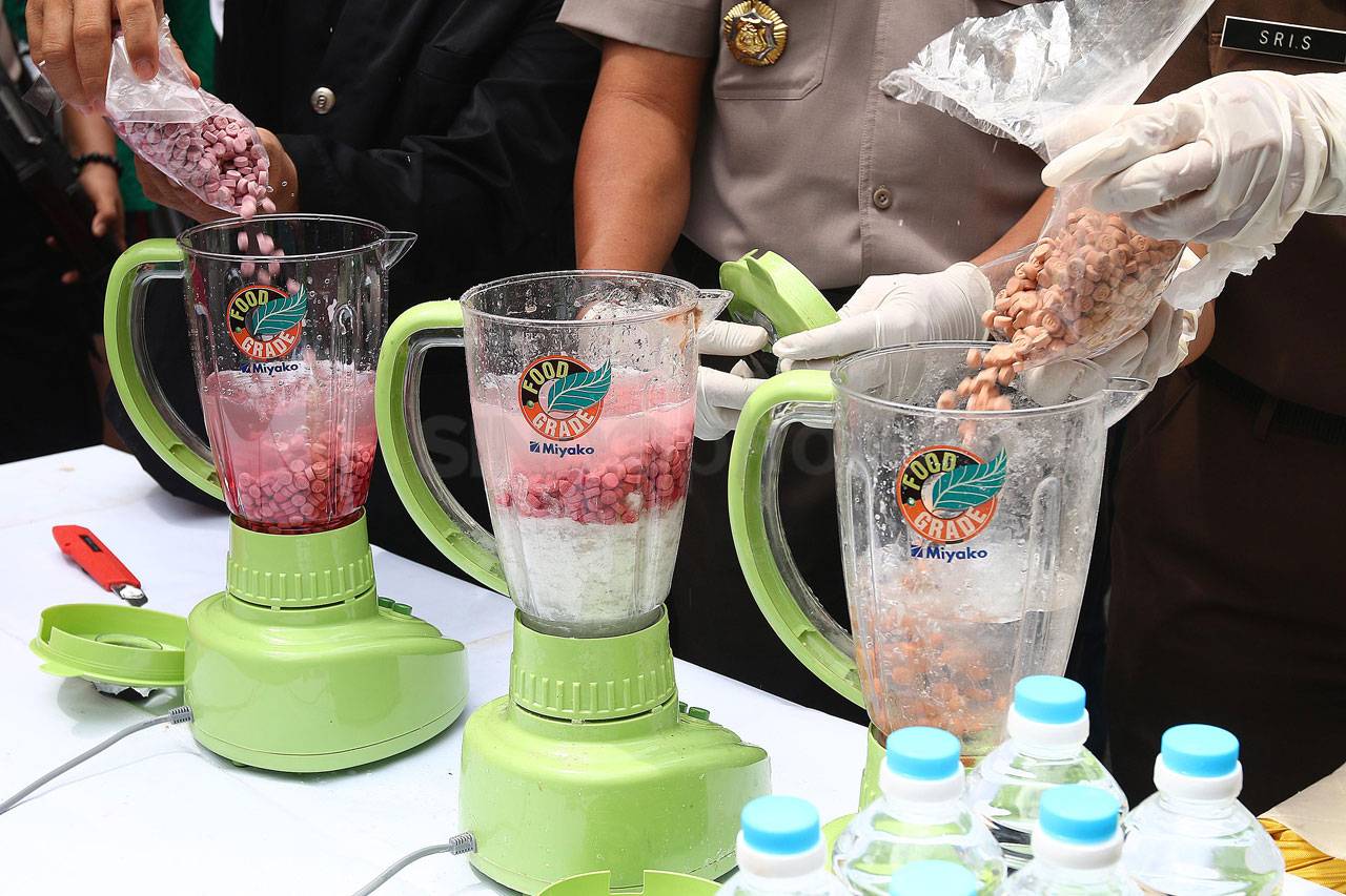 Polres Metro Jakarta...