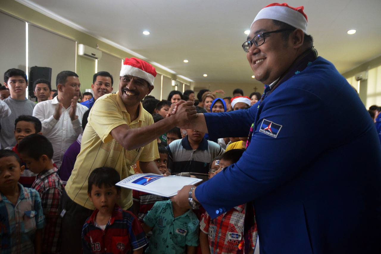 Partai Demokrat Rayakan...