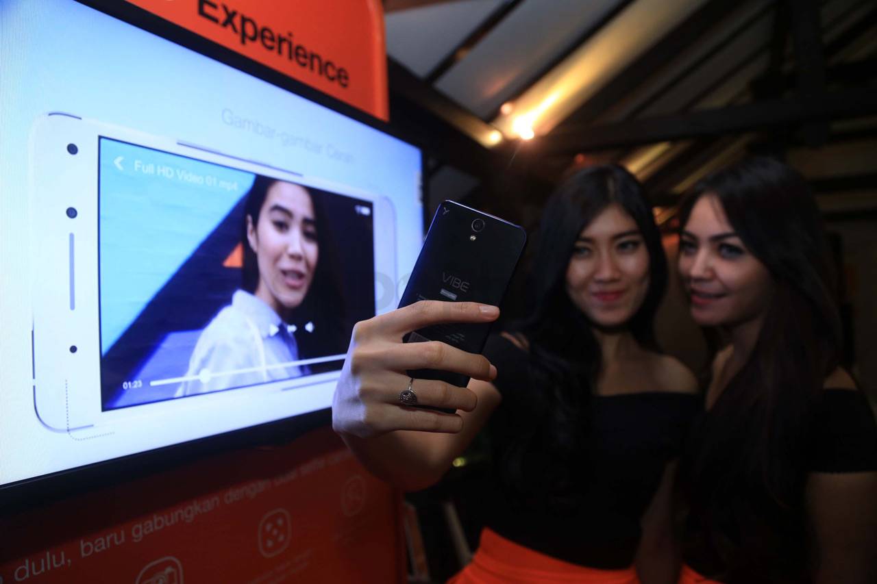 Lenovo VIBE S1 untuk...