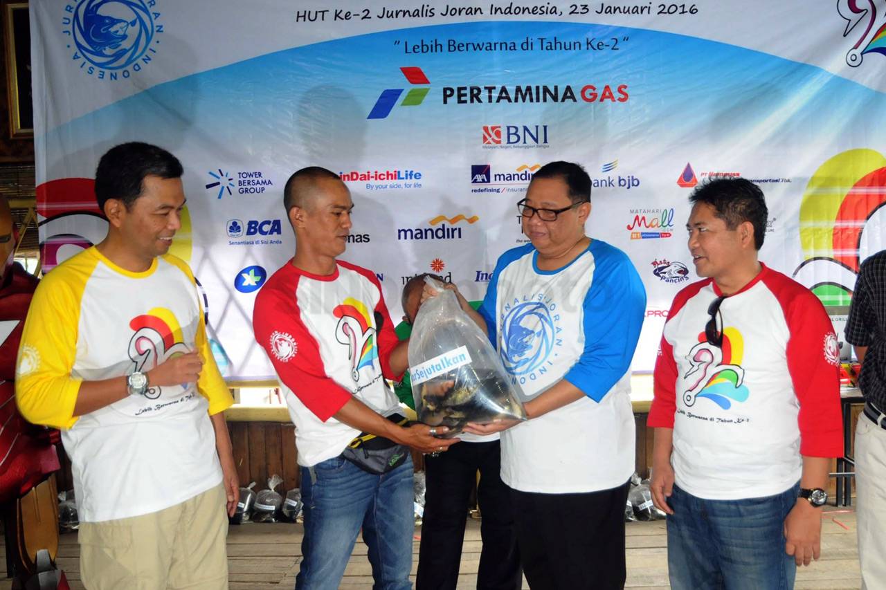 Menkop UKM Puspayoga...