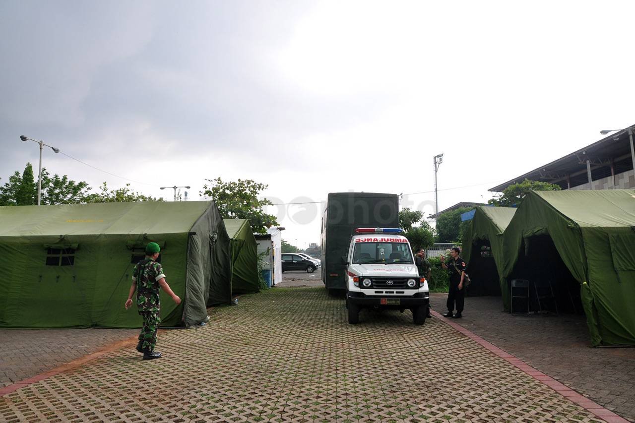Ratusan Personel TNI-Polri...