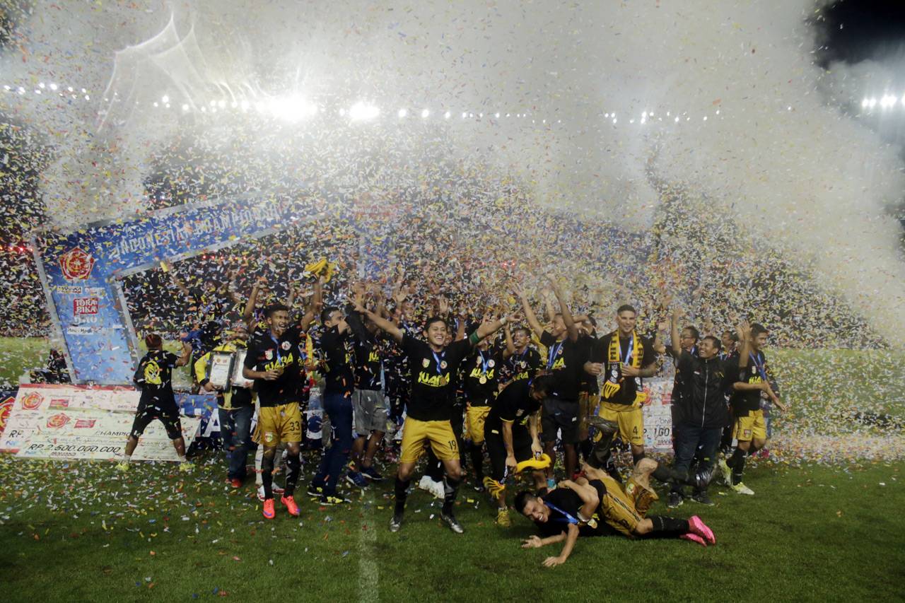 Mitra Kukar Bawa Pulang...