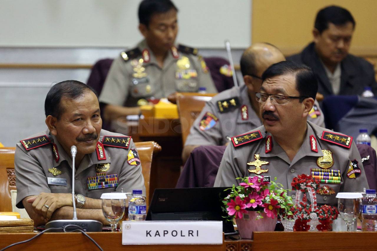 Gantikan Aziz Syamsuddin,...