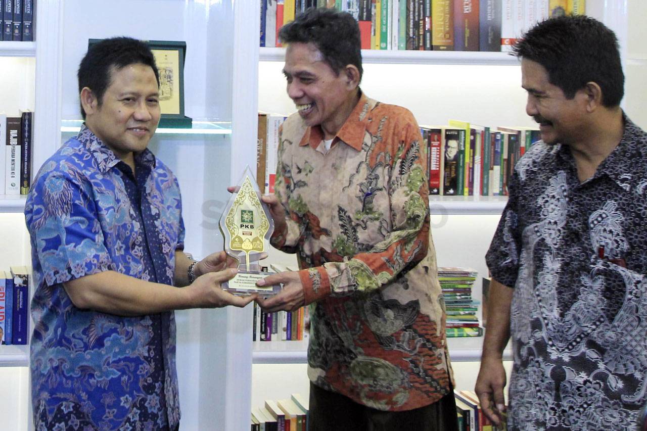 Tak Nikmati Pembangunan,...