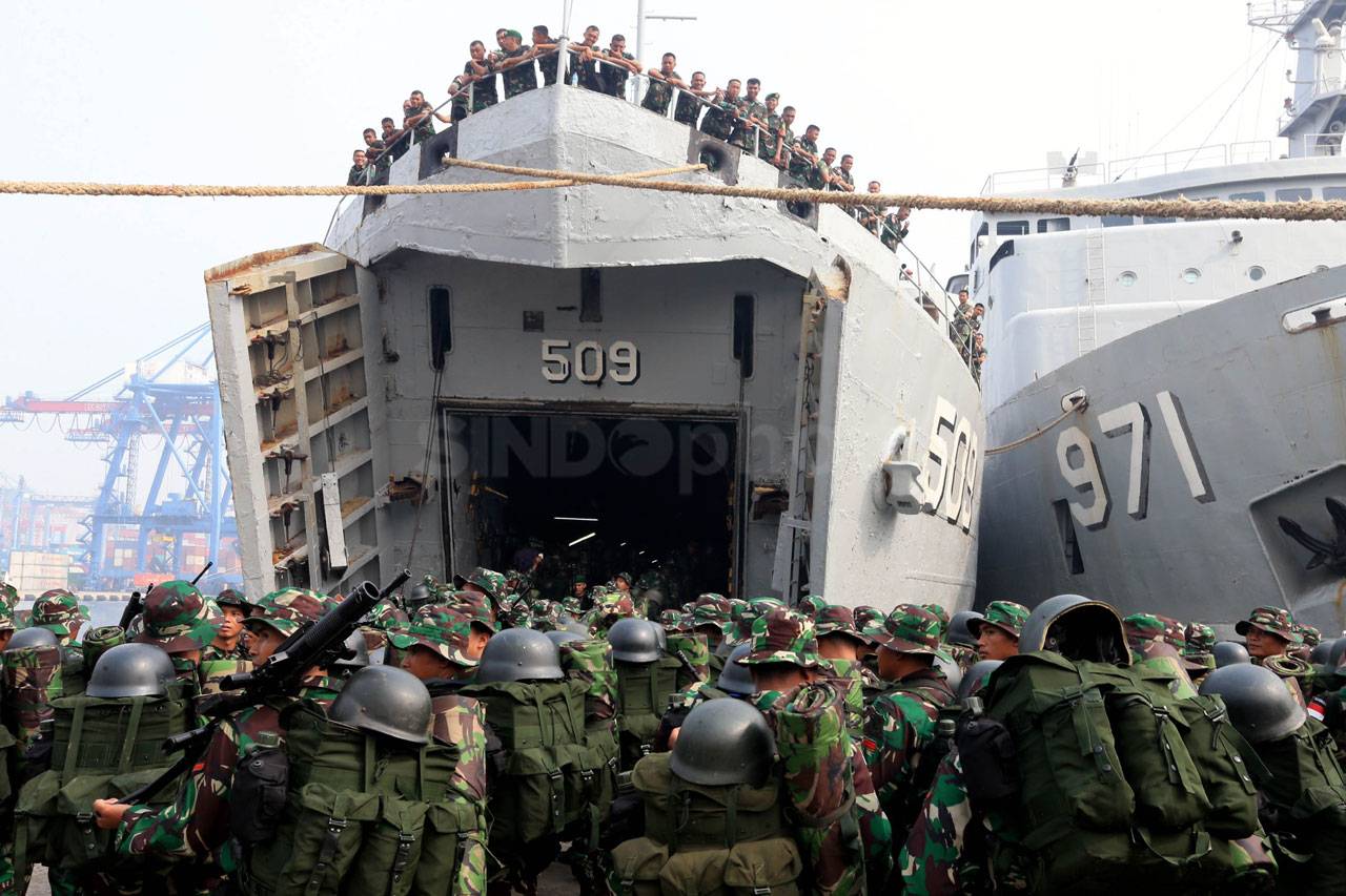 TNI Kirim 1.300 Prajurit...